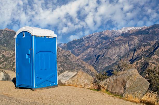 Best VIP or Luxury Restroom Trailers  in Washington, NC